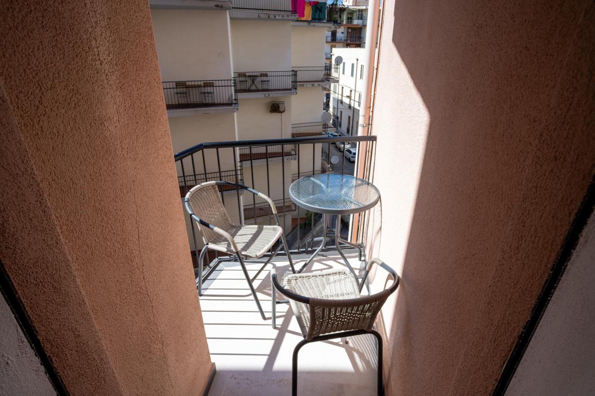 Il Colibri Hotel Cefalù Kültér fotó